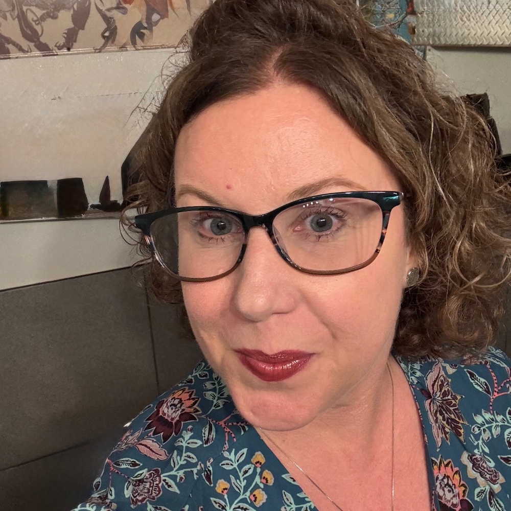 Meet your Posher, Karen